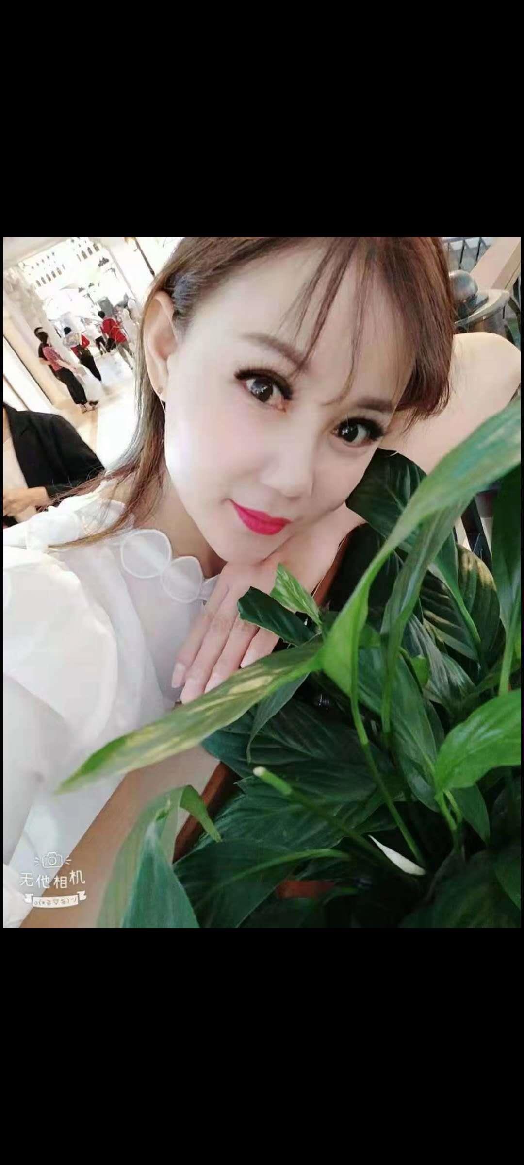 梦想城的服务型美女，还有成人玩具 第1张