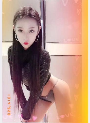 魔鬼身材的妹子,特别诱惑人 第2张